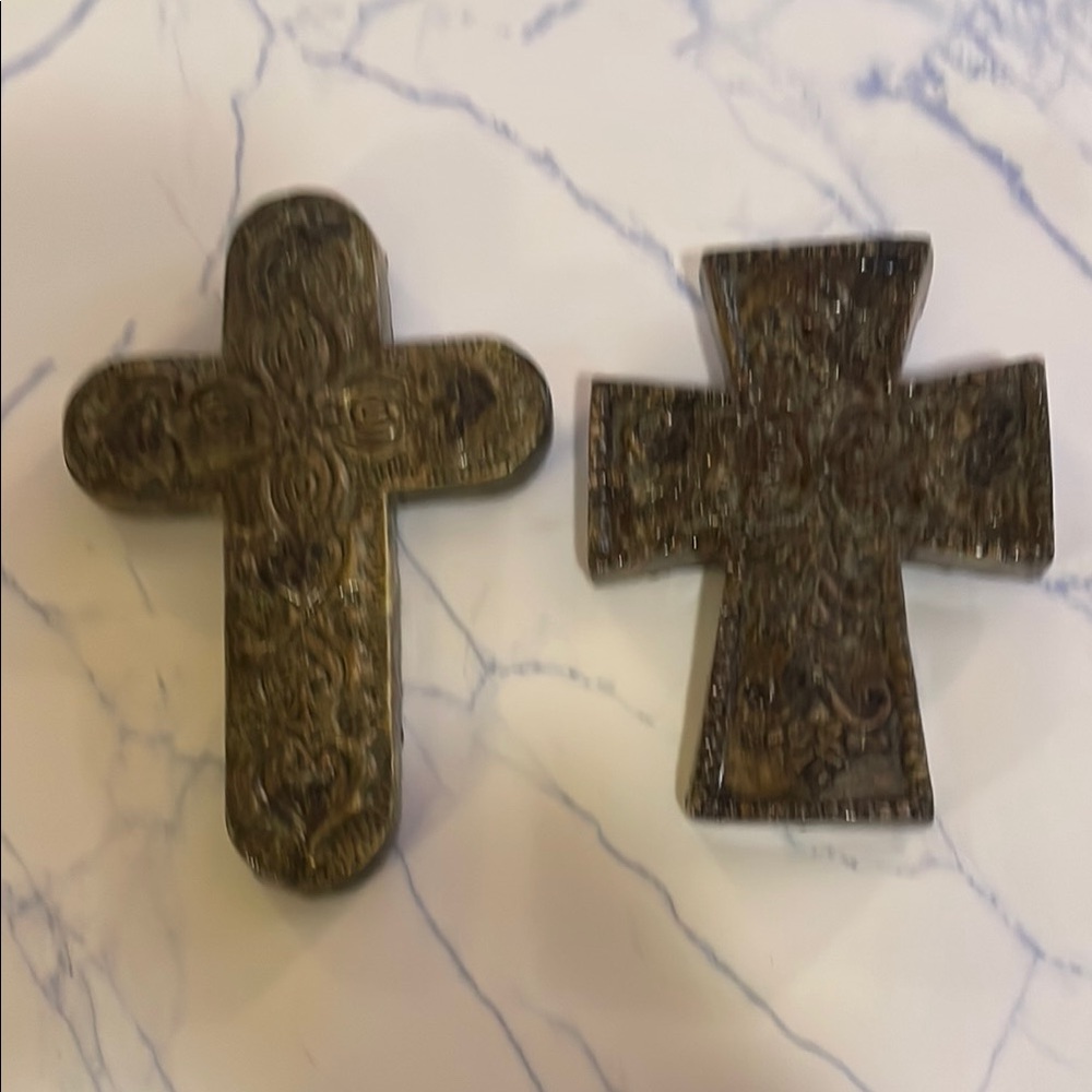 Decorative hanging resin Brown Cross Set of 2